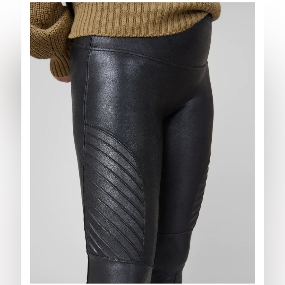 Spanx
Spanx-  Moto Leggings women’s - Picture 3 of 9